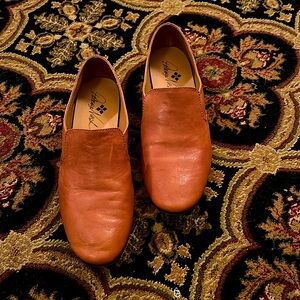 Patricia Nash Tan Slip-On Loafers with Minimalist Style